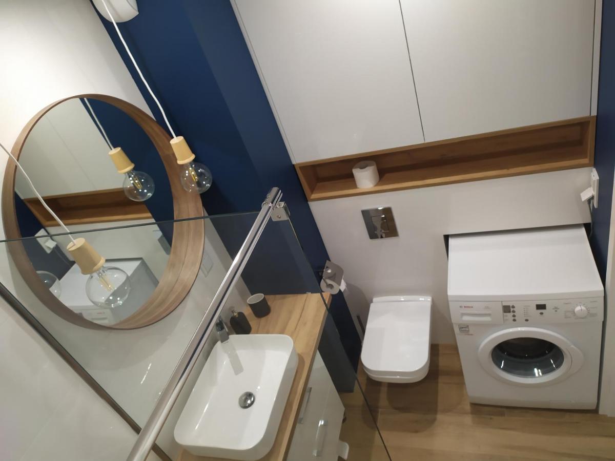 Krakow City Center Navyblue Luxury Apartment المظهر الخارجي الصورة